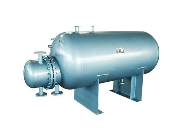 <b>容積式換熱器是利用冷、熱流體交替流經(jīng)蓄熱室中的蓄熱體（填料）表面，從而進(jìn)行熱量交換的換熱器，間壁容積式換熱器的冷、熱流體被固體間壁隔開(kāi)，并通過(guò)間壁進(jìn)行熱量交換的換熱器，因此又稱(chēng)表面式換熱器。</b>